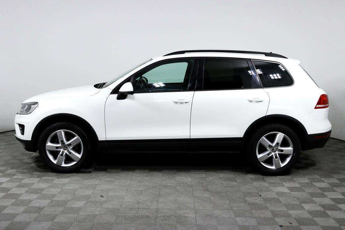 Volkswagen Touareg с пробегом — 2016 год. Фото: #7