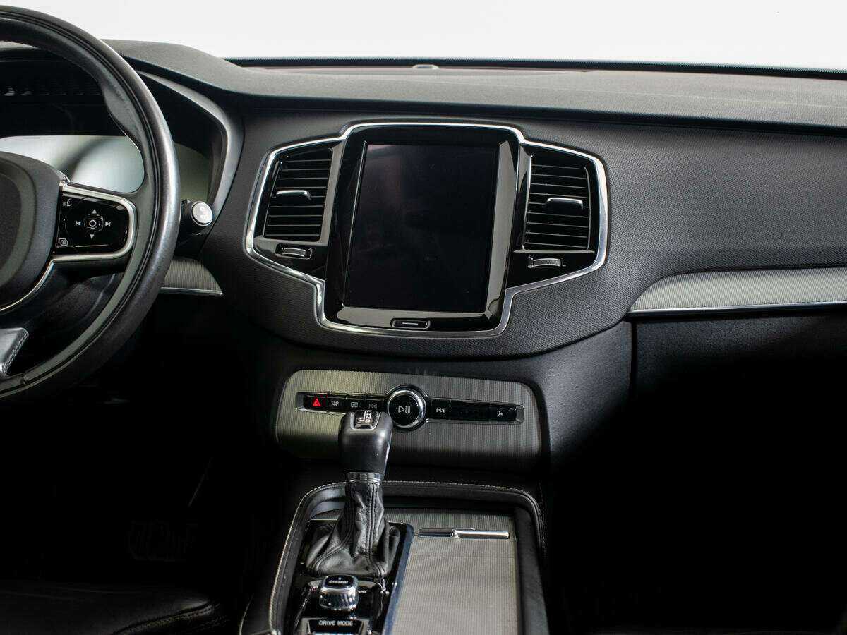 Volvo XC90 с пробегом — 2015 год. Фото: #9