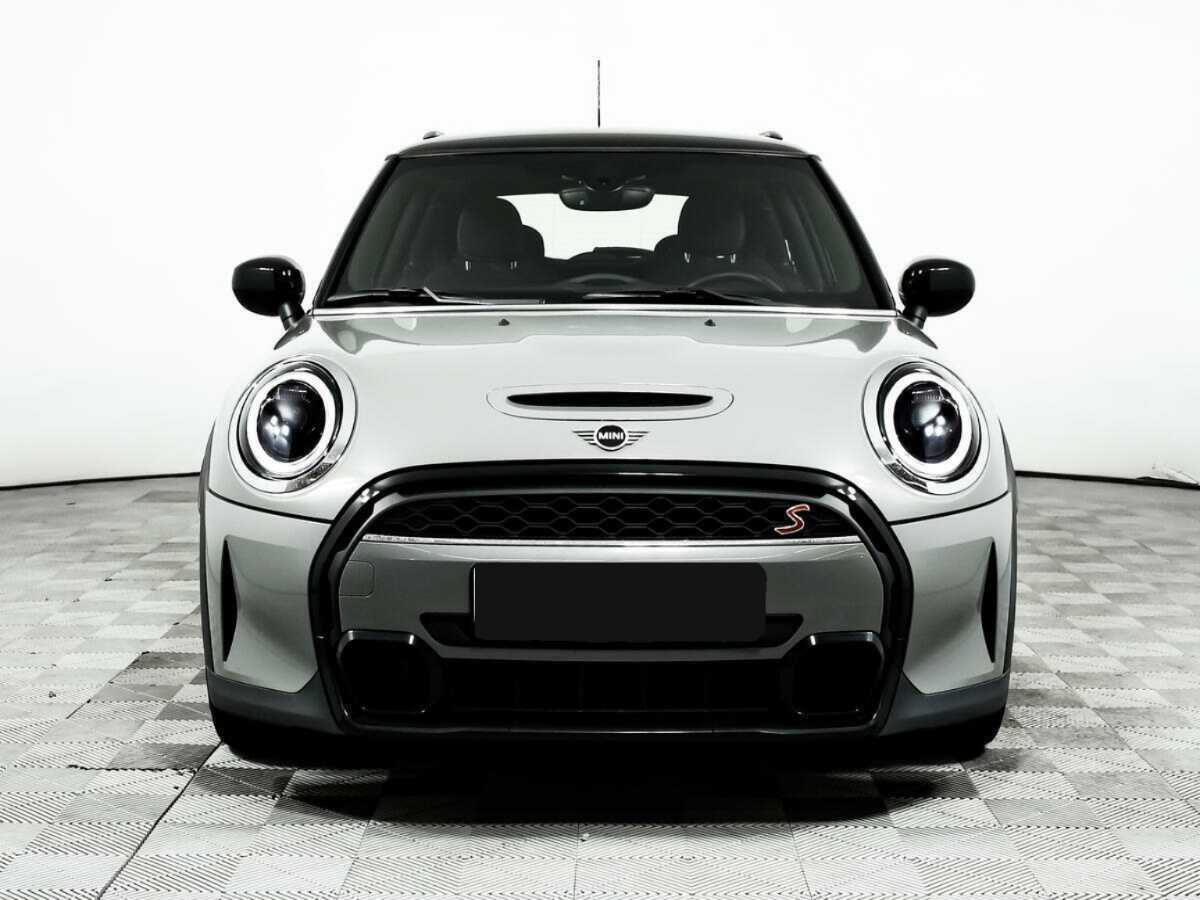 Mini Hatch с пробегом — 2021 год. Фото: #1