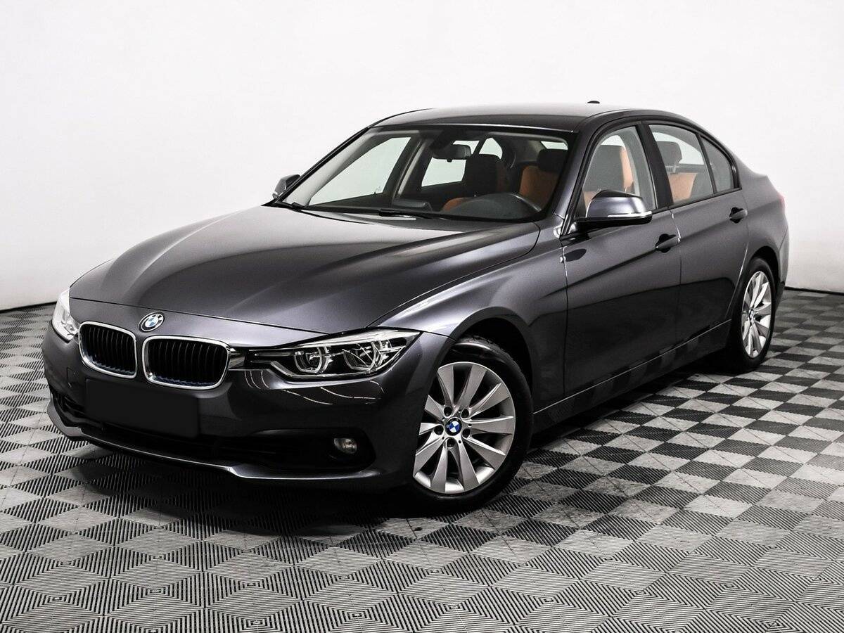BMW 3 серии с пробегом — 2017 год. Фото: #0