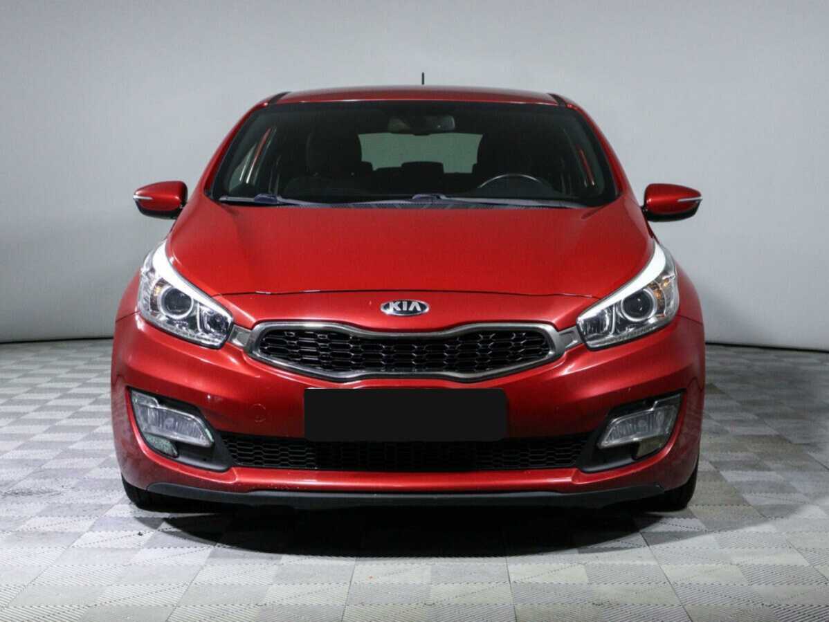 Kia Ceed с пробегом — 2013 год. Фото: #1