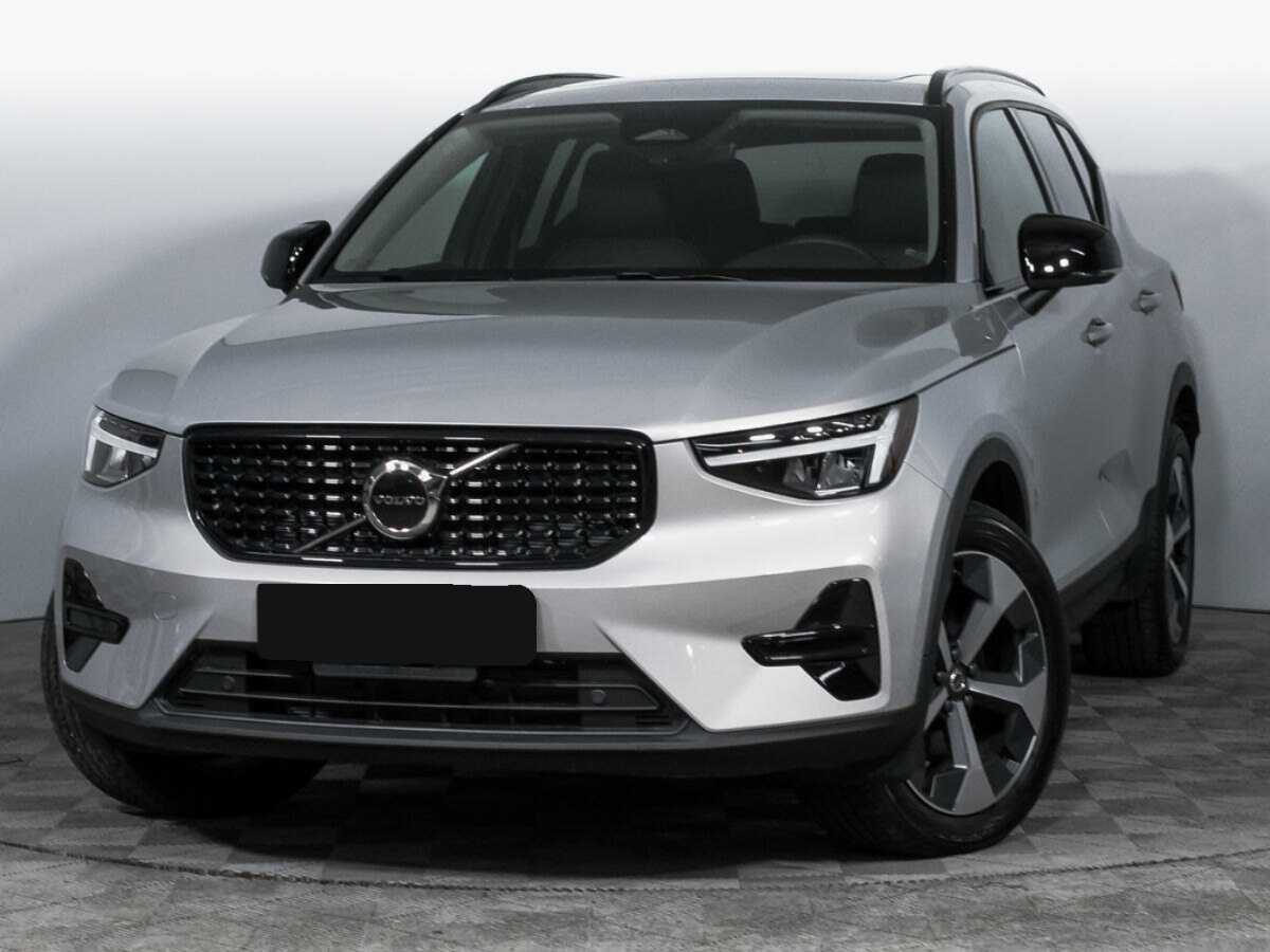 Volvo XC40 с пробегом — 2023 год. Посмотреть фото