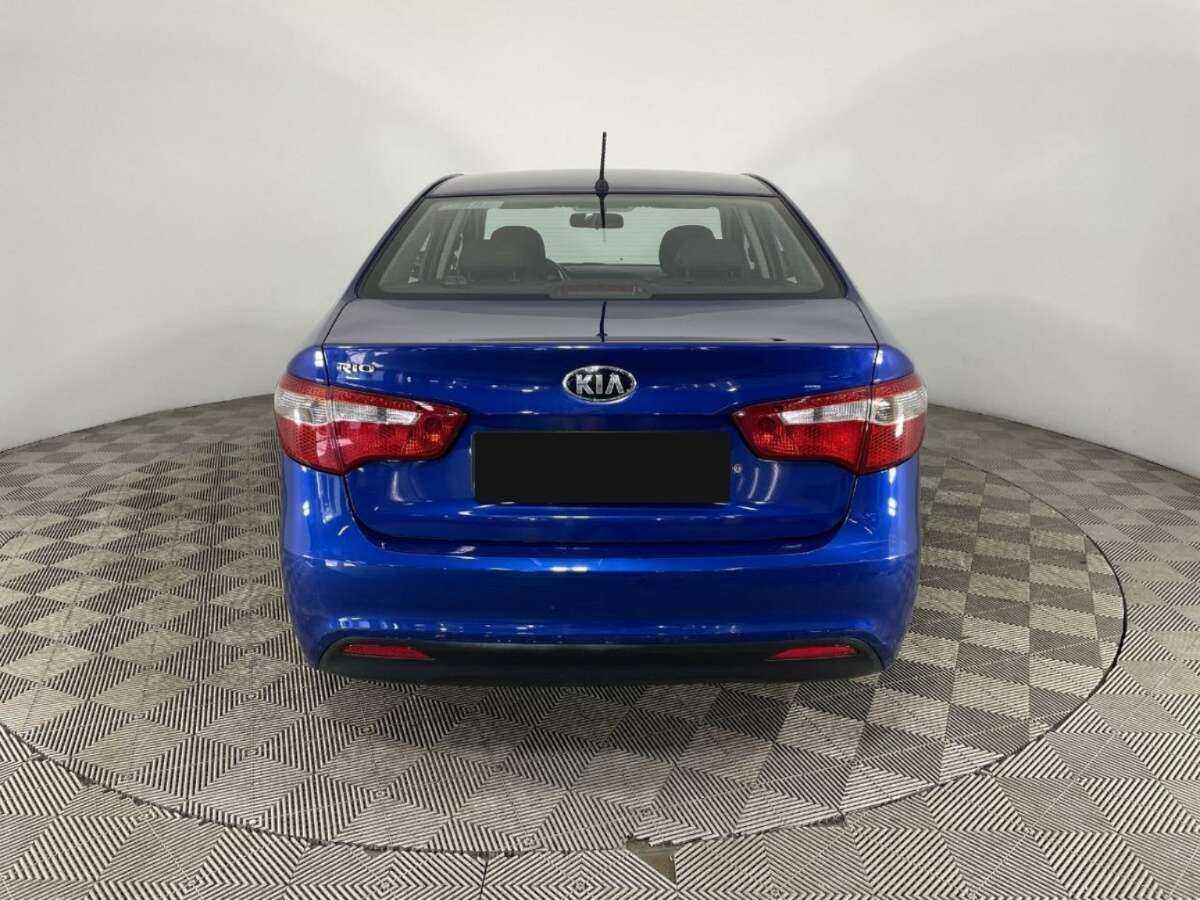 Kia Rio с пробегом — 2014 год. Фото: #2