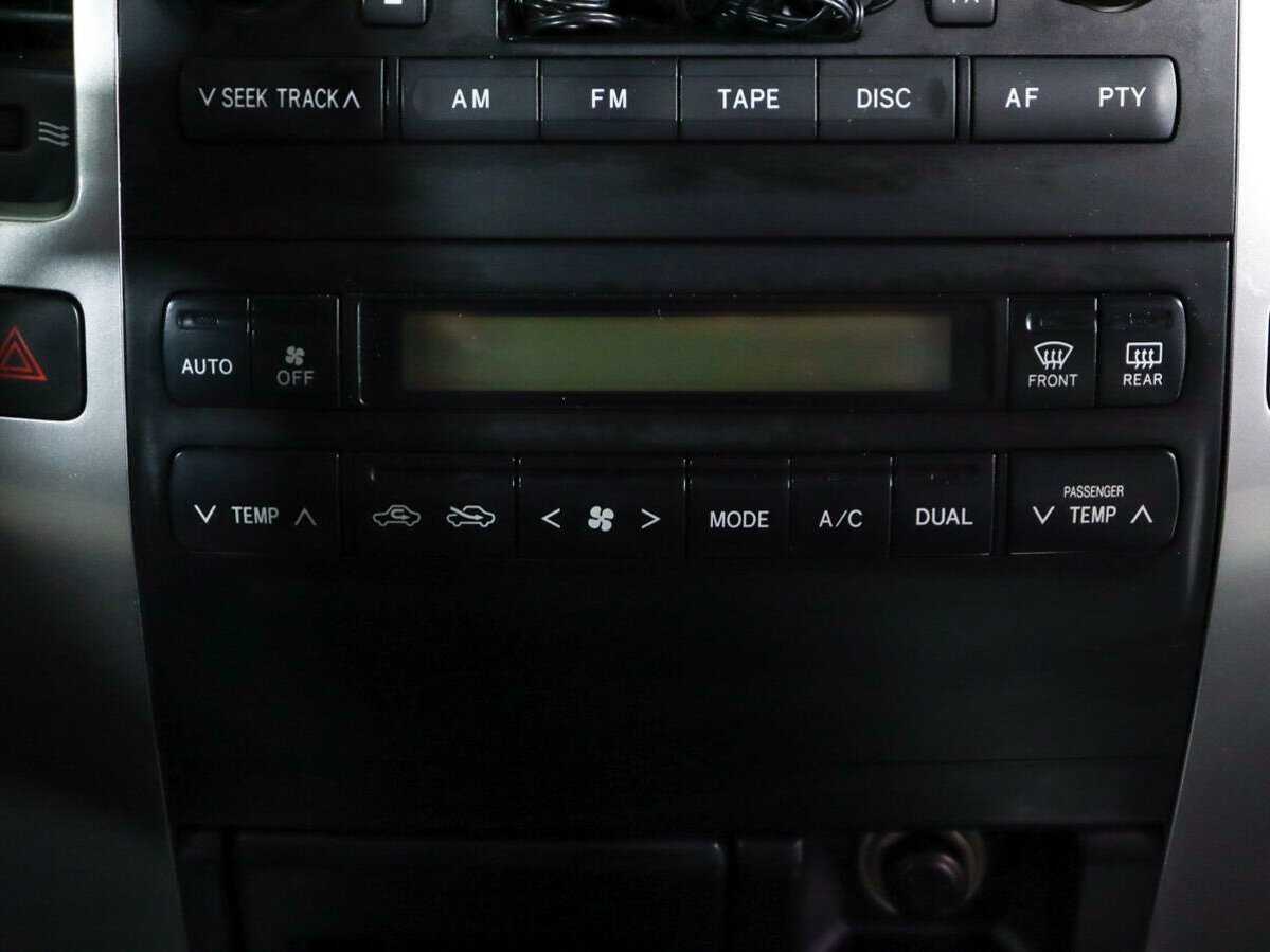 Toyota Land Cruiser Prado с пробегом — 2004 год. Фото: #12