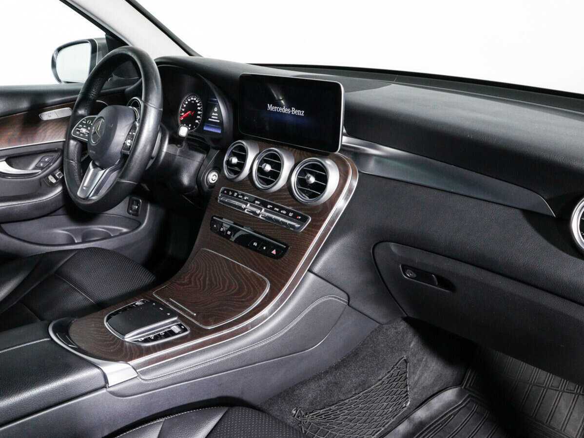 Mercedes-Benz GLC с пробегом — 2019 год. Фото: #8