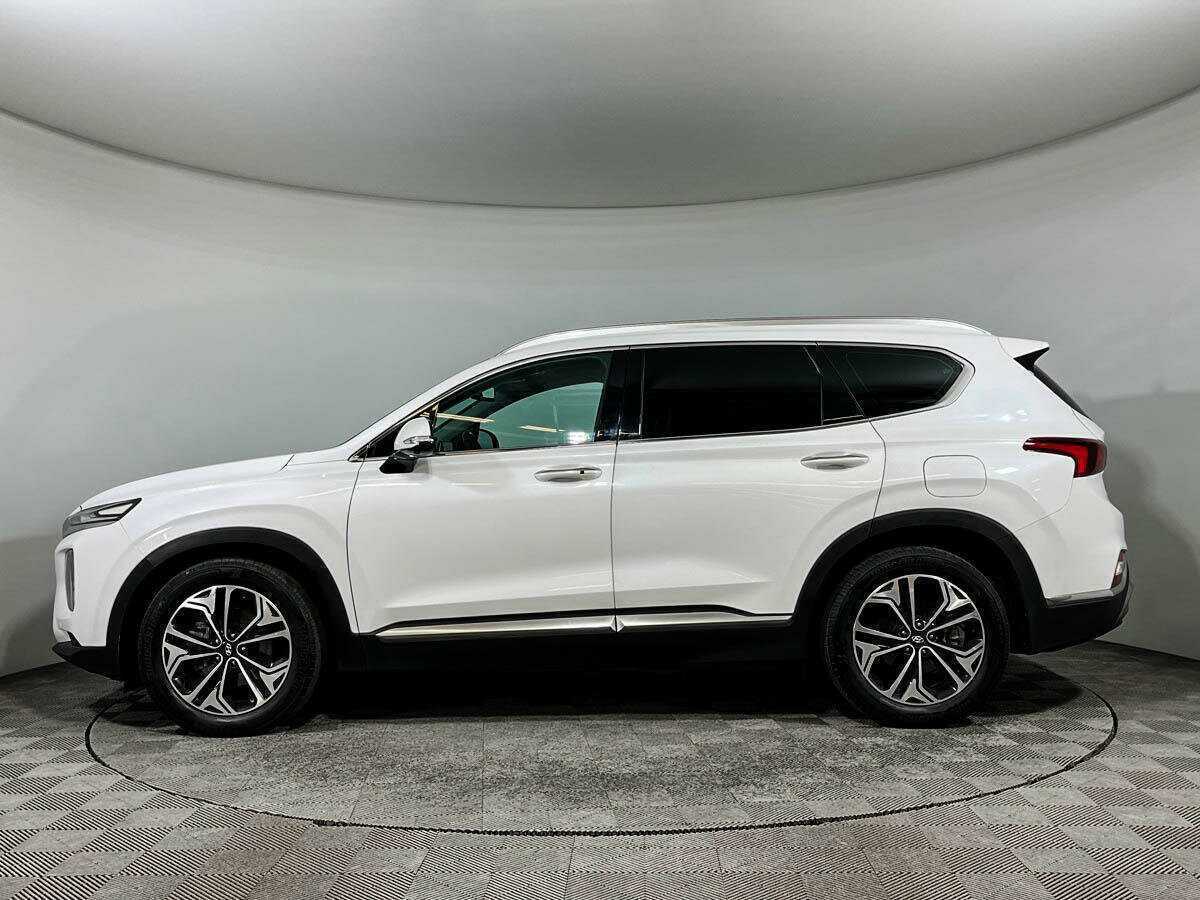 Hyundai Santa Fe с пробегом — 2018 год. Фото: #7