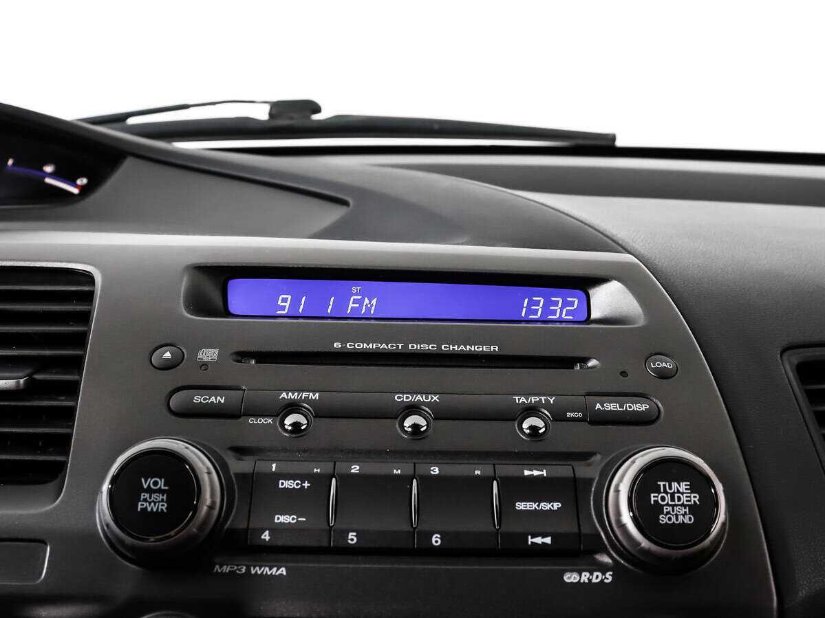 Honda Civic с пробегом — 2010 год. Фото: #12