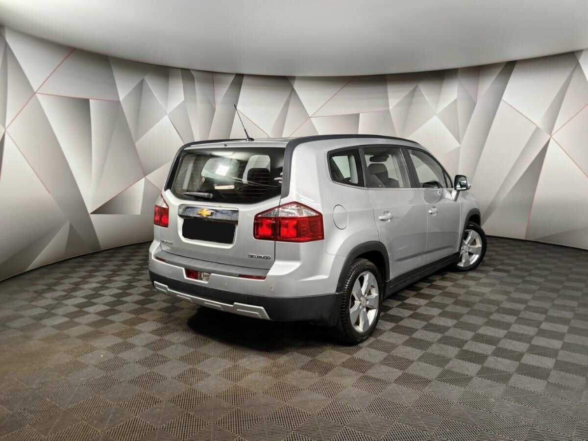 Chevrolet Orlando с пробегом — 2014 год. Фото: #1
