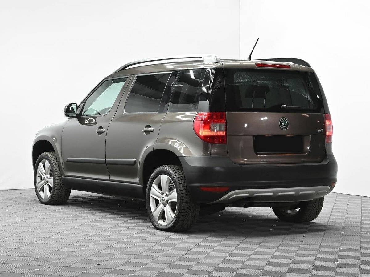 Skoda Yeti с пробегом — 2011 год. Фото: #2
