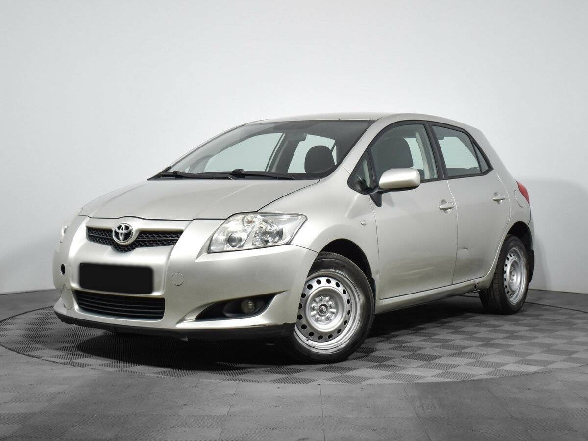 Toyota Auris с пробегом — 2008 год. Фото: #0