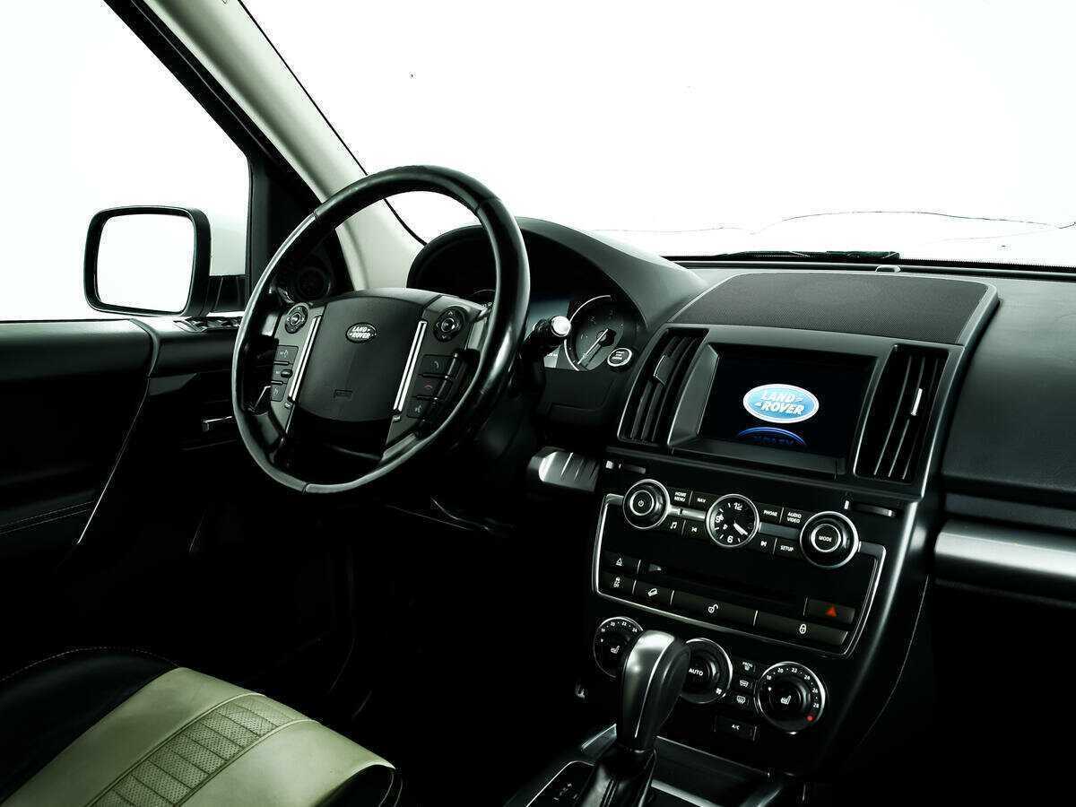 Land Rover Freelander с пробегом — 2013 год. Фото: #8