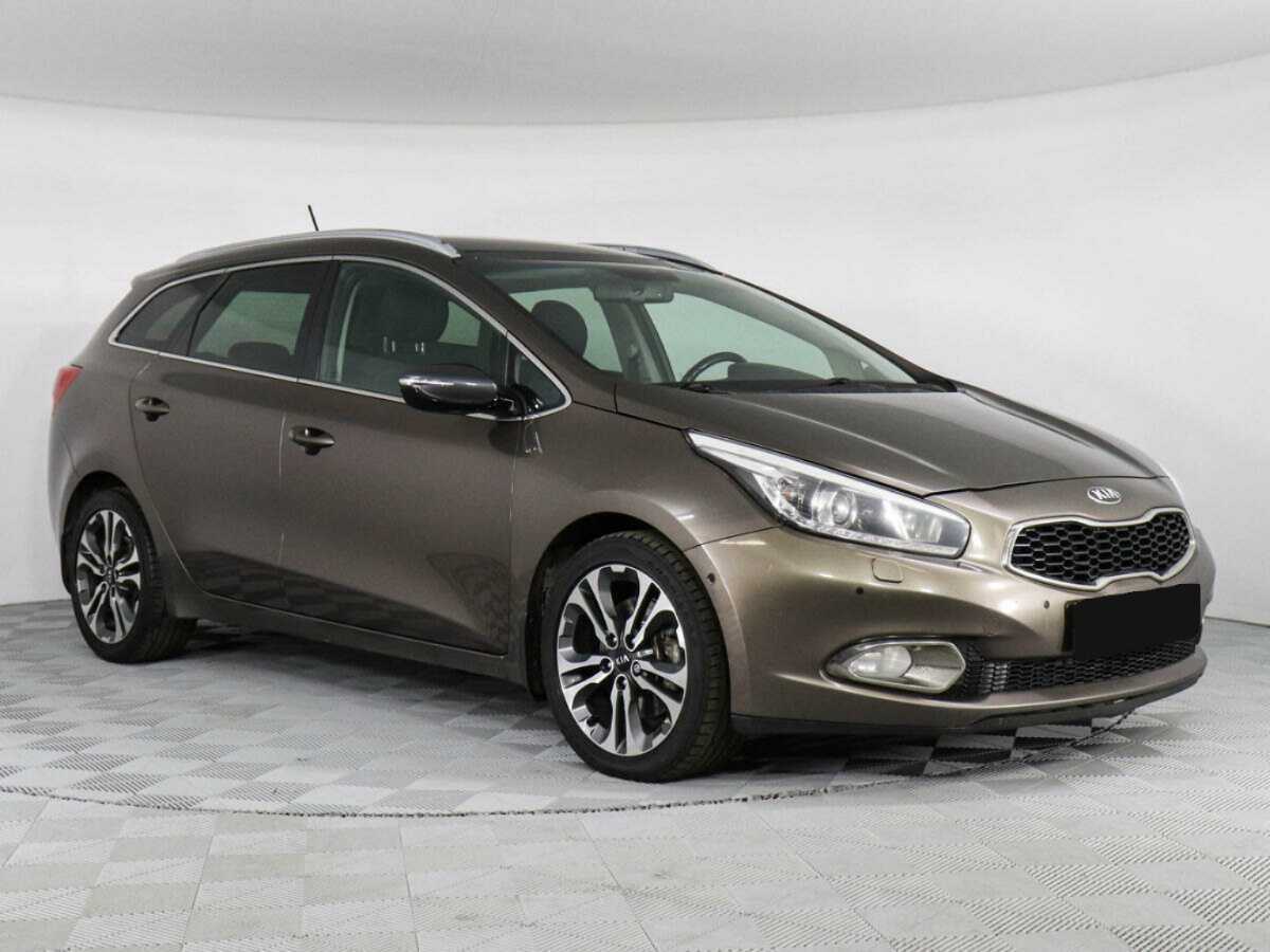 Kia Ceed с пробегом — 2013 год. Фото: #2