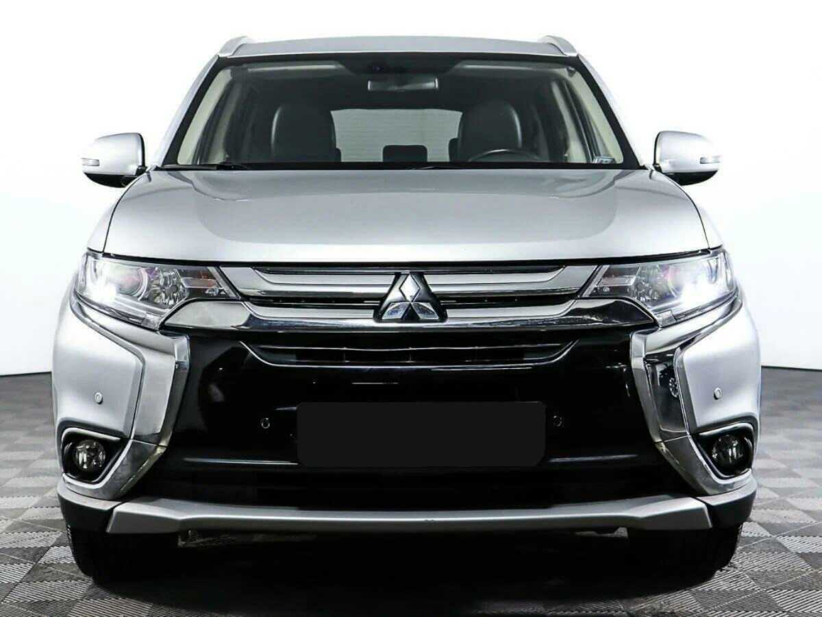 Mitsubishi Outlander с пробегом — 2016 год. Посмотреть фото