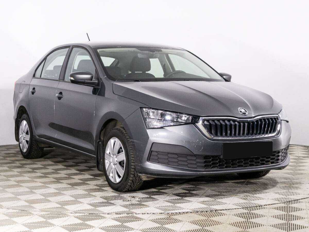 Skoda Rapid с пробегом — 2021 год. Фото: #2