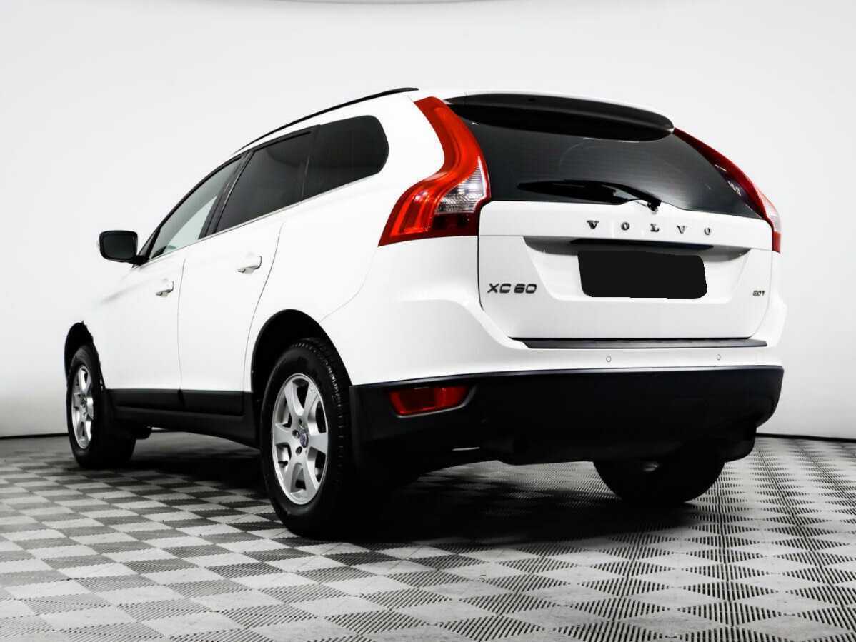 Volvo XC60 с пробегом — 2010 год. Фото: #6