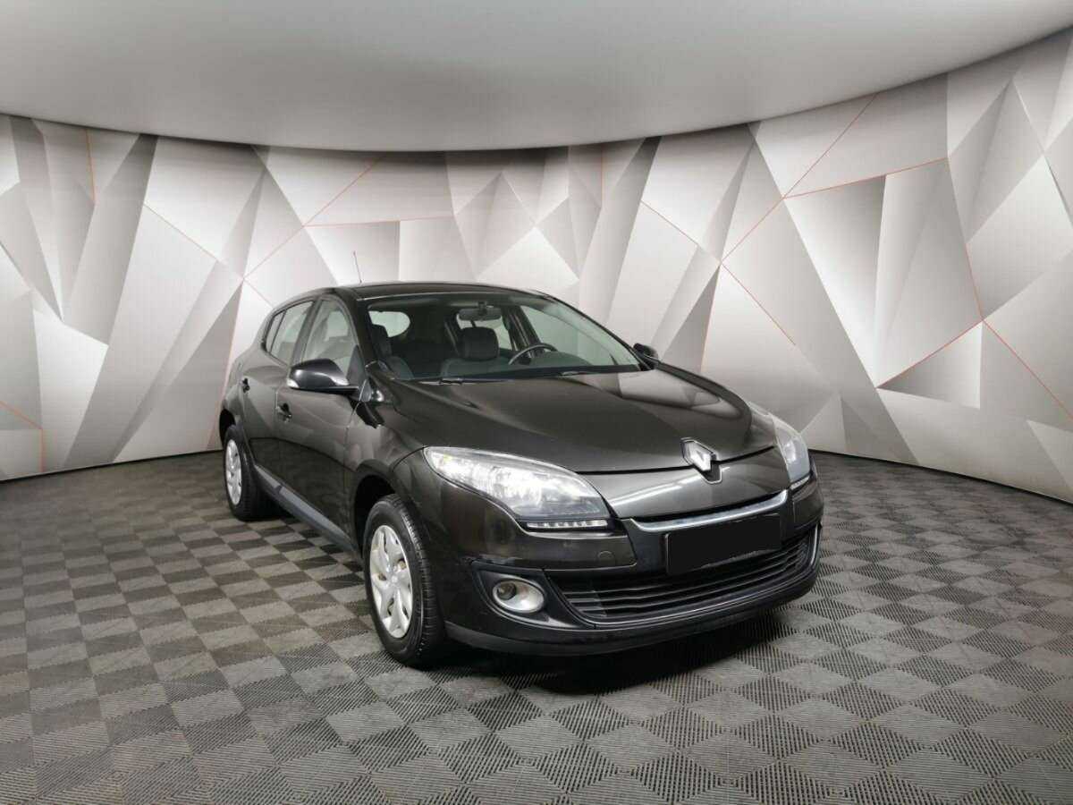 Renault Megane с пробегом — 2014 год. Фото: #2