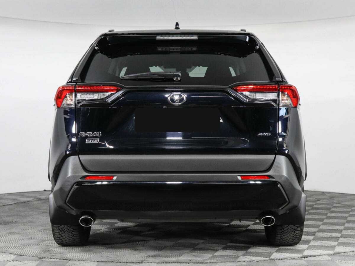 Toyota RAV4 с пробегом — 2021 год. Фото: #5