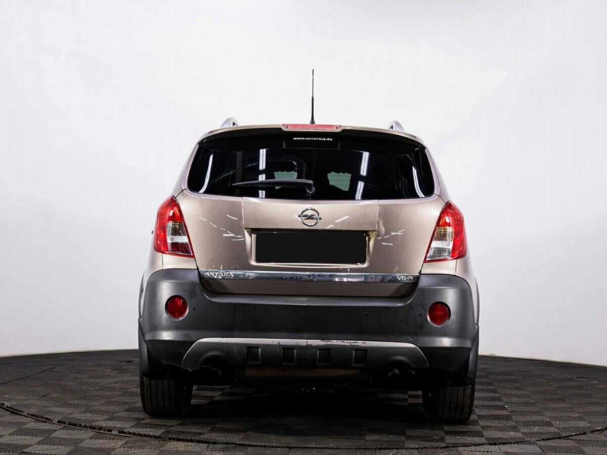 Opel Antara с пробегом — 2014 год. Фото: #4