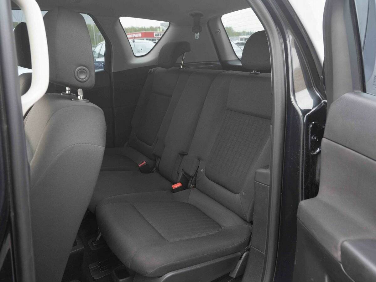 Opel Meriva с пробегом — 2012 год. Фото: #9