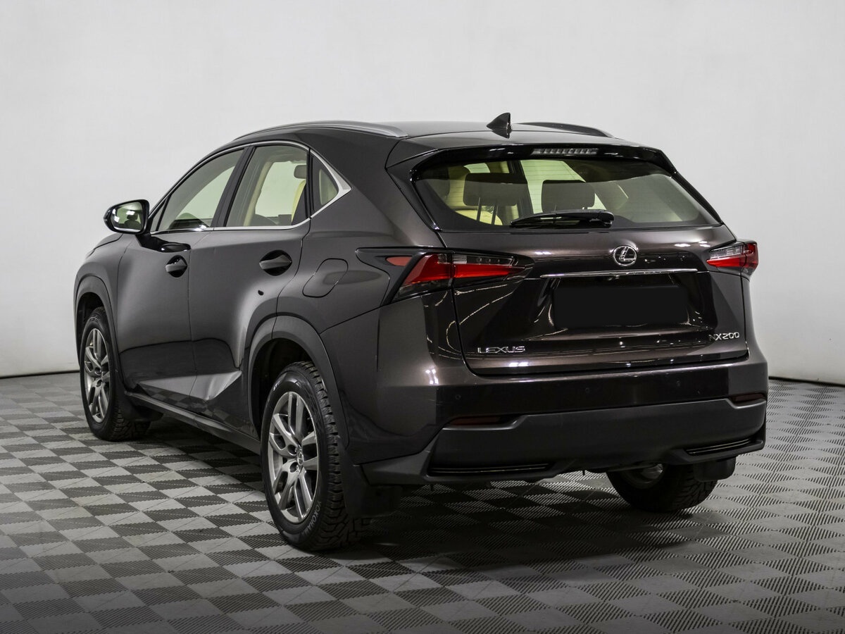 Lexus NX с пробегом — 2015 год. Фото: #5