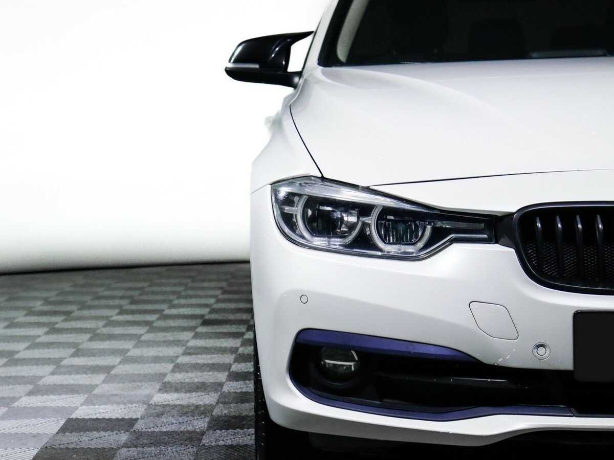 BMW 3 серии с пробегом — 2016 год. Фото: #17