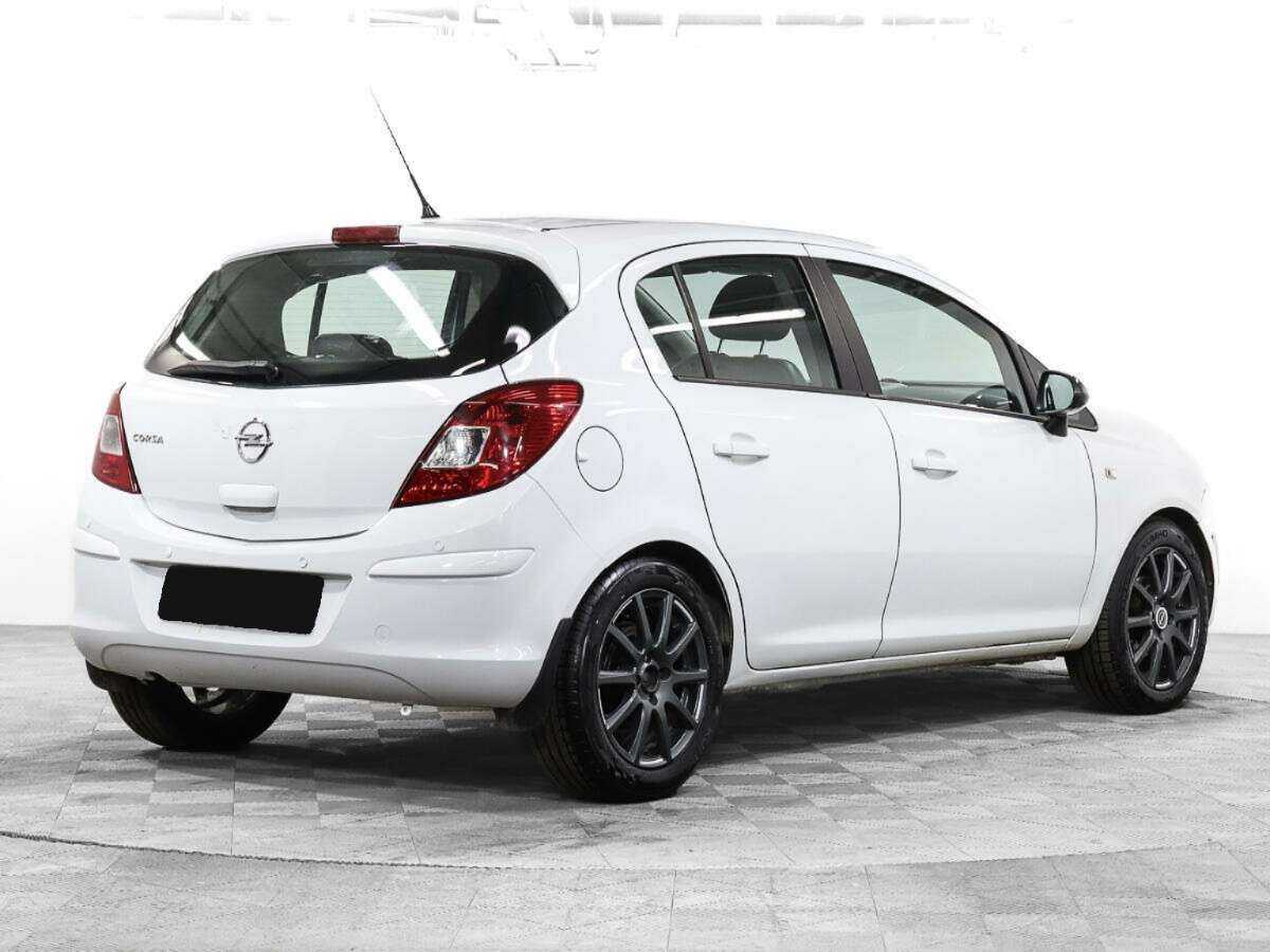 Opel Corsa с пробегом — 2011 год. Фото: #4