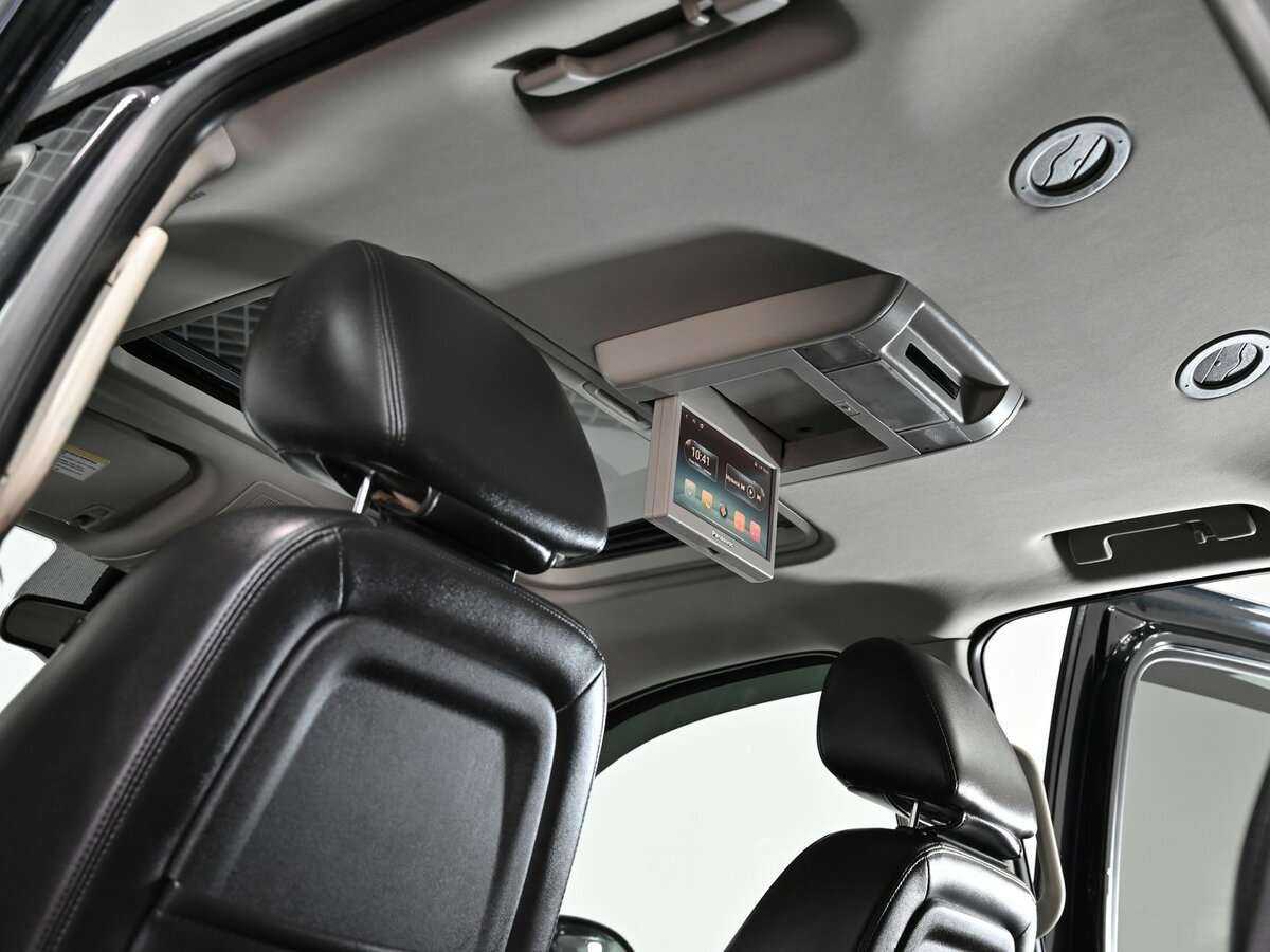 Chevrolet Tahoe с пробегом — 2012 год. Фото: #14