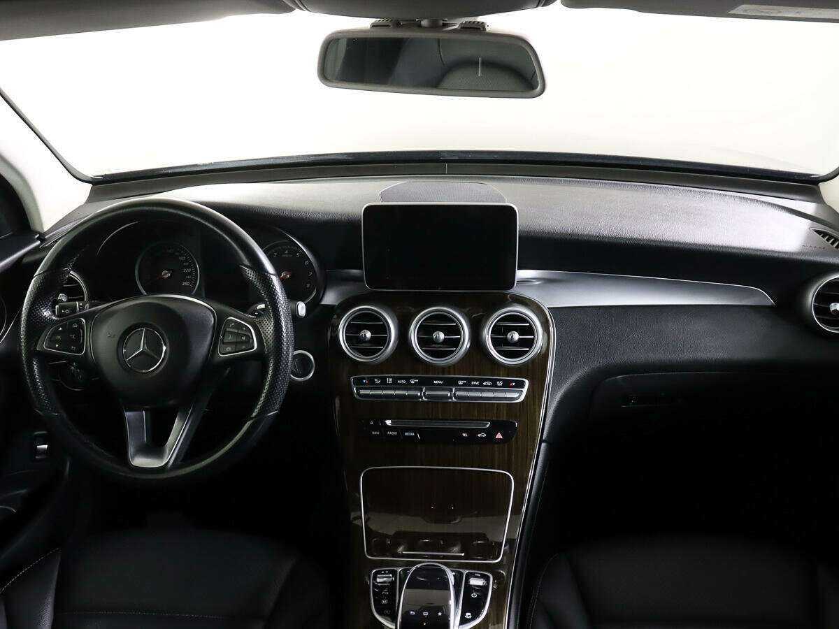 Mercedes-Benz GLC с пробегом — 2016 год. Фото: #9