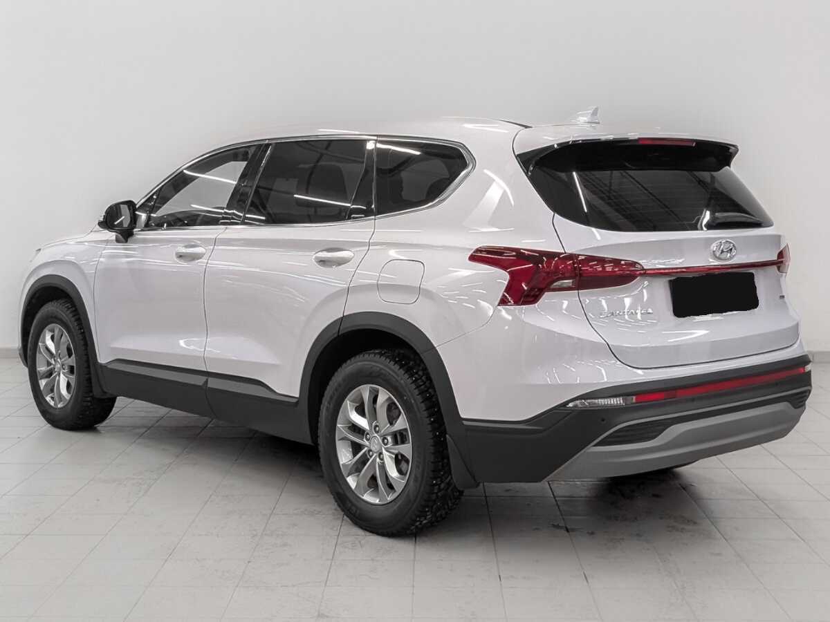Hyundai Santa Fe с пробегом — 2022 год. Фото: #6