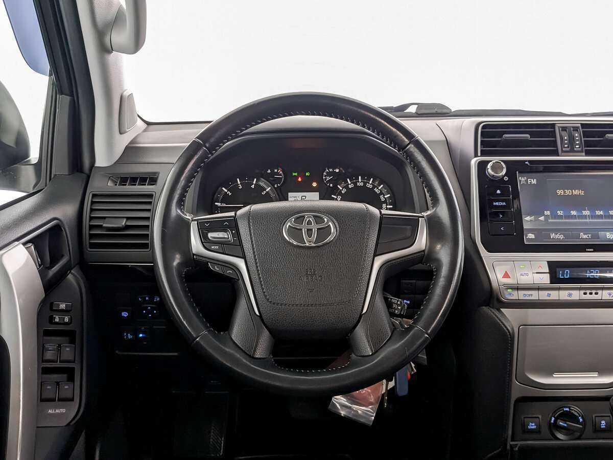 Toyota Land Cruiser Prado с пробегом — 2019 год. Фото: #17
