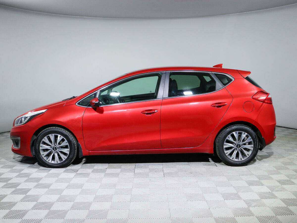 Kia Ceed с пробегом — 2018 год. Фото: #7