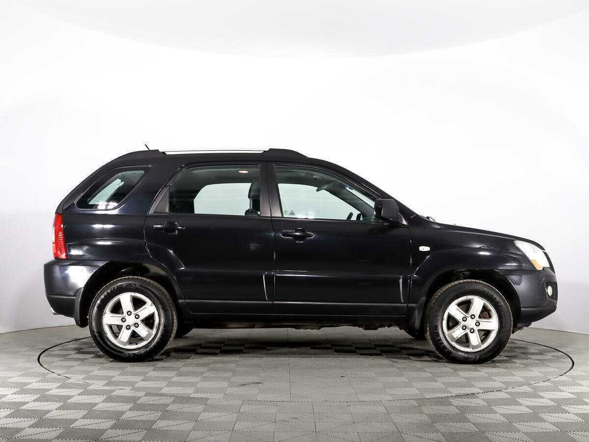 Kia Sportage с пробегом — 2008 год. Фото: #3