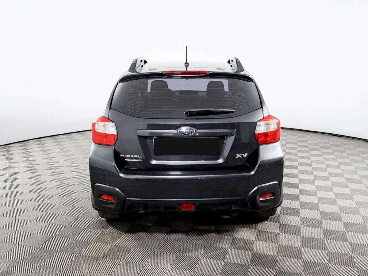 Subaru XV с пробегом — 2014 год. Фото: #4