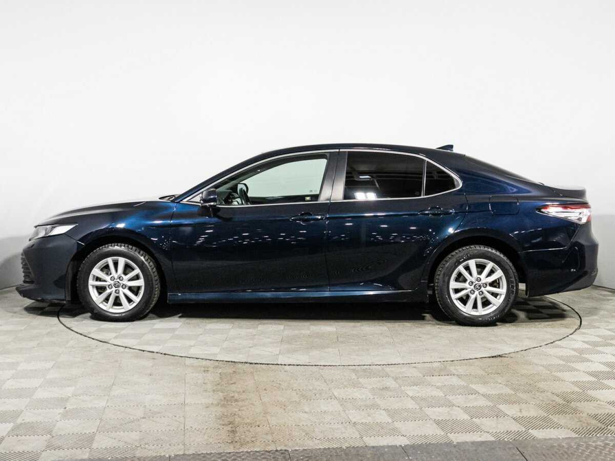 Toyota Camry с пробегом — 2020 год. Фото: #7