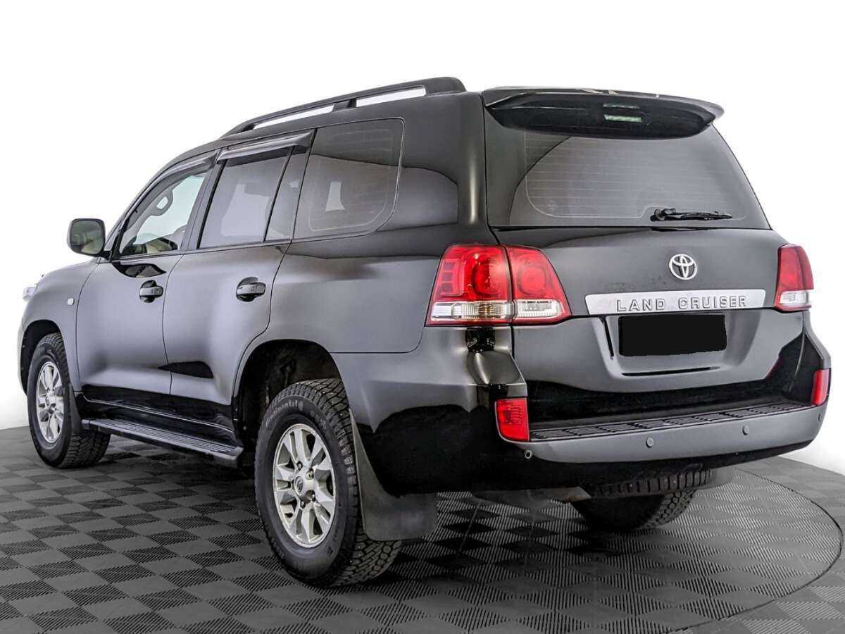 Toyota Land Cruiser с пробегом — 2008 год. Фото: #2