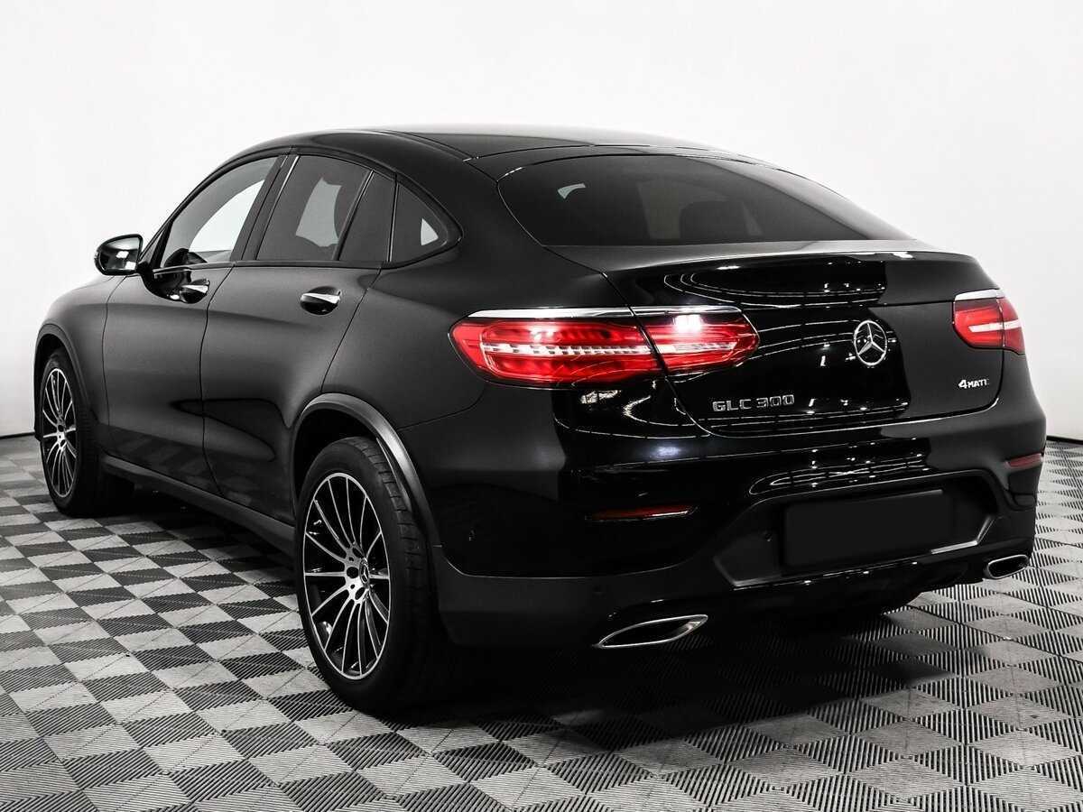 Mercedes-Benz GLC Coupe с пробегом — 2017 год. Фото: #6