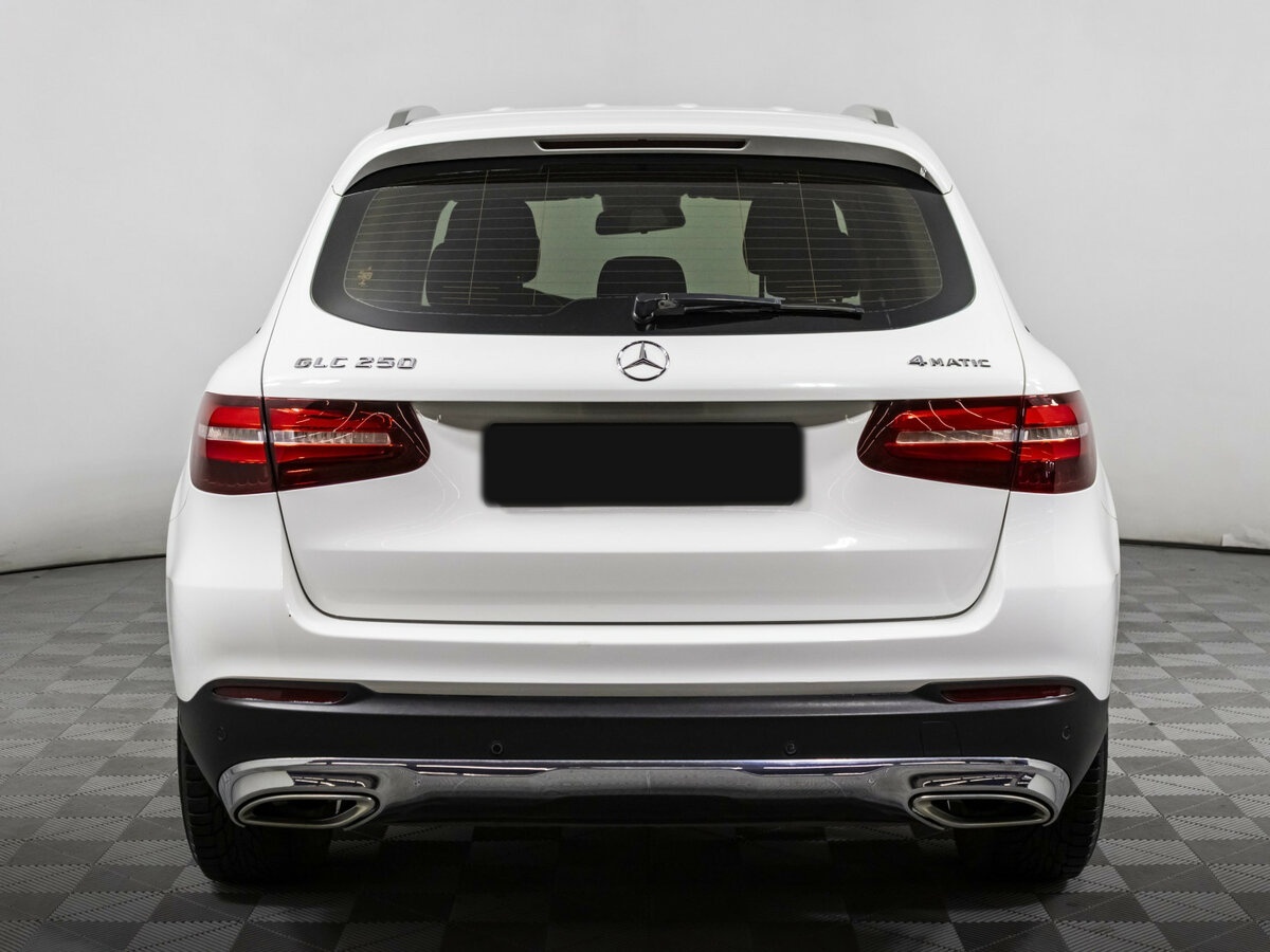 Mercedes-Benz GLC с пробегом — 2015 год. Фото: #4
