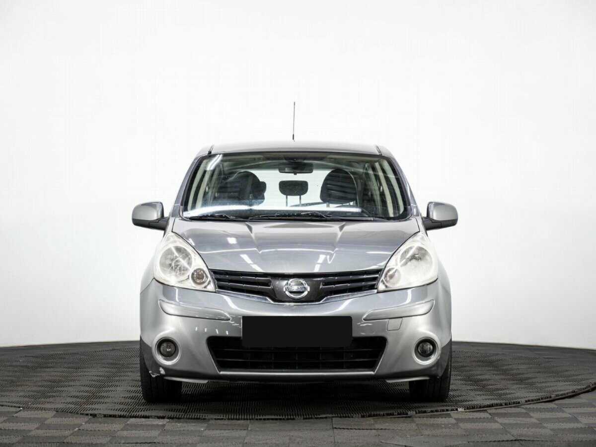 Nissan Note с пробегом — 2011 год. Фото: #1