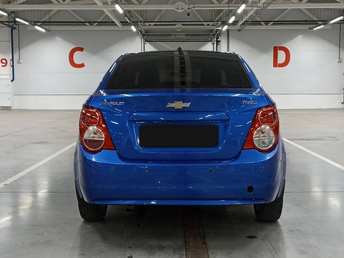 Chevrolet Aveo с пробегом — 2012 год. Фото: #5