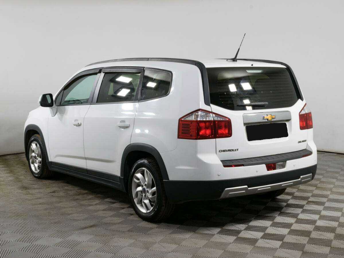 Chevrolet Orlando с пробегом — 2014 год. Фото: #5