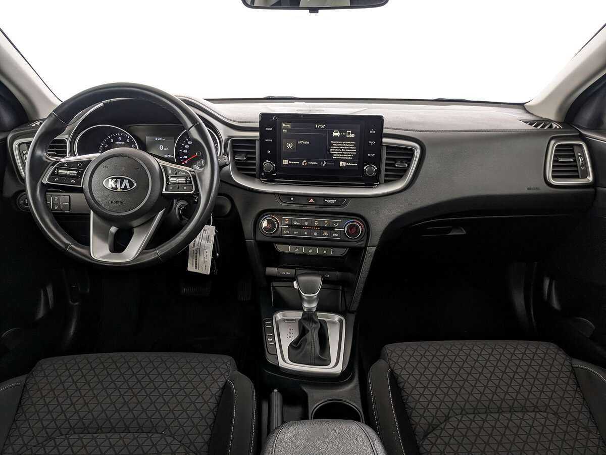 Kia Ceed с пробегом — 2021 год. Фото: #9