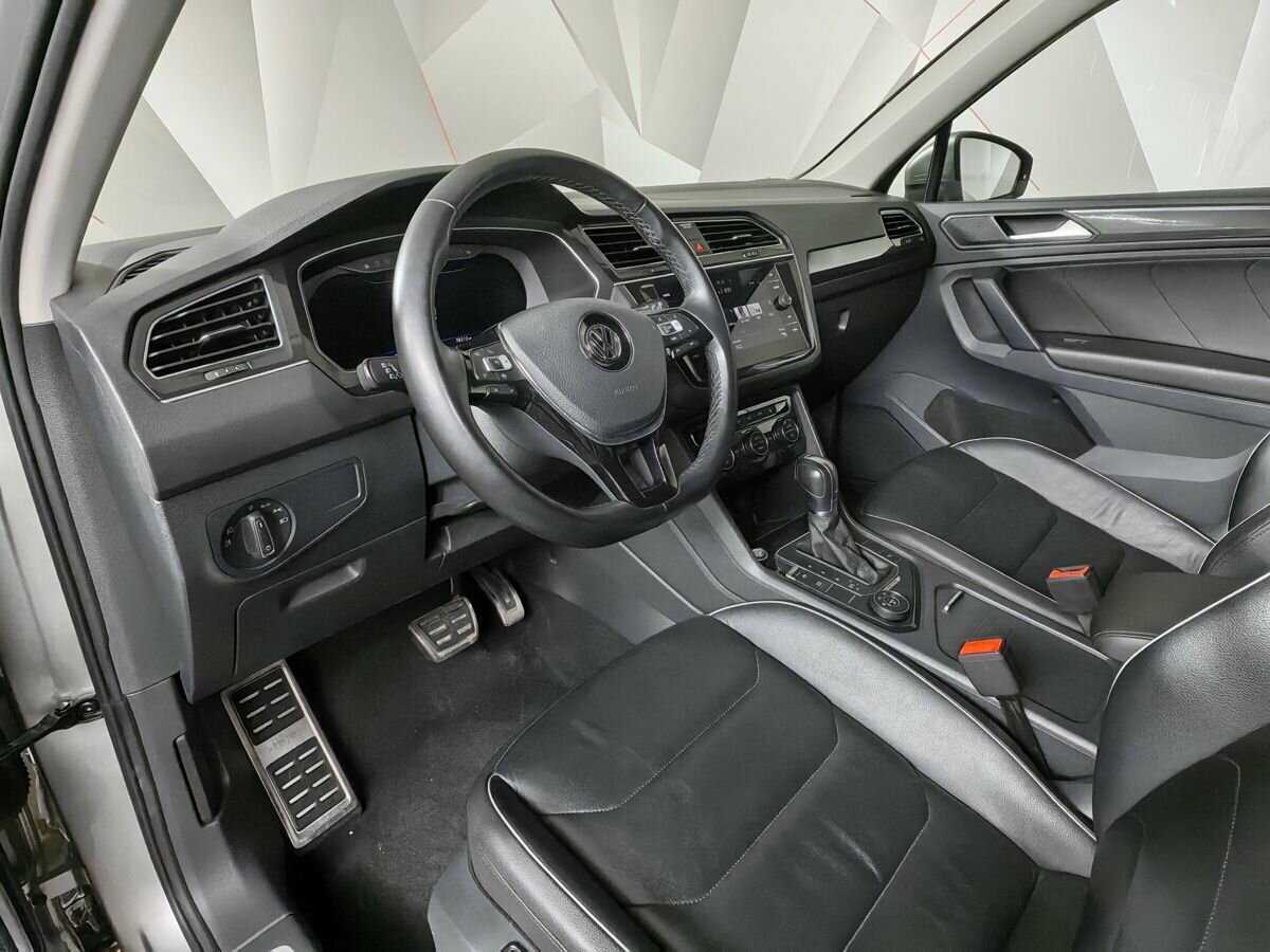 Volkswagen Tiguan с пробегом — 2018 год. Фото: #11