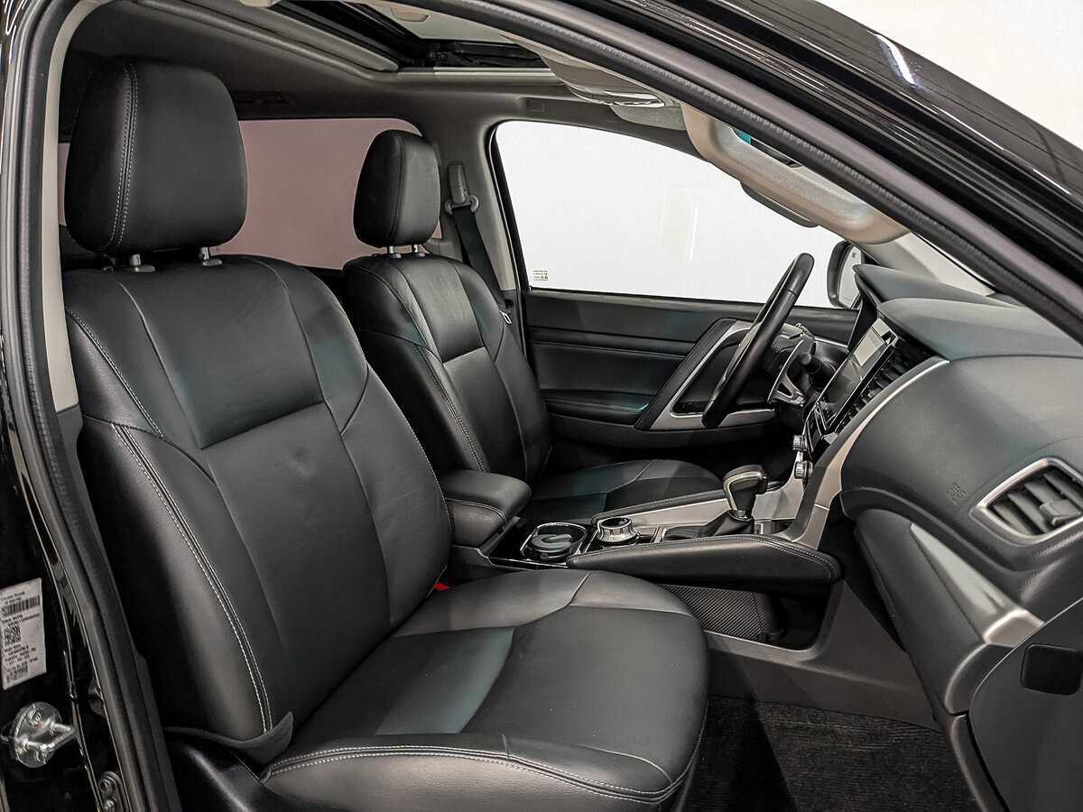 Mitsubishi Montero Sport с пробегом — 2021 год. Фото: #21