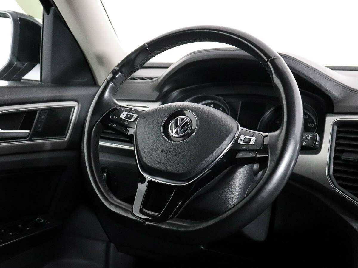 Volkswagen Teramont с пробегом — 2019 год. Фото: #12
