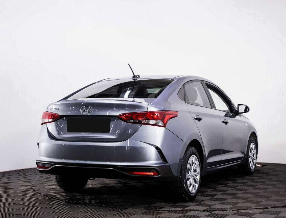 Hyundai Solaris с пробегом — 2021 год. Фото: #5