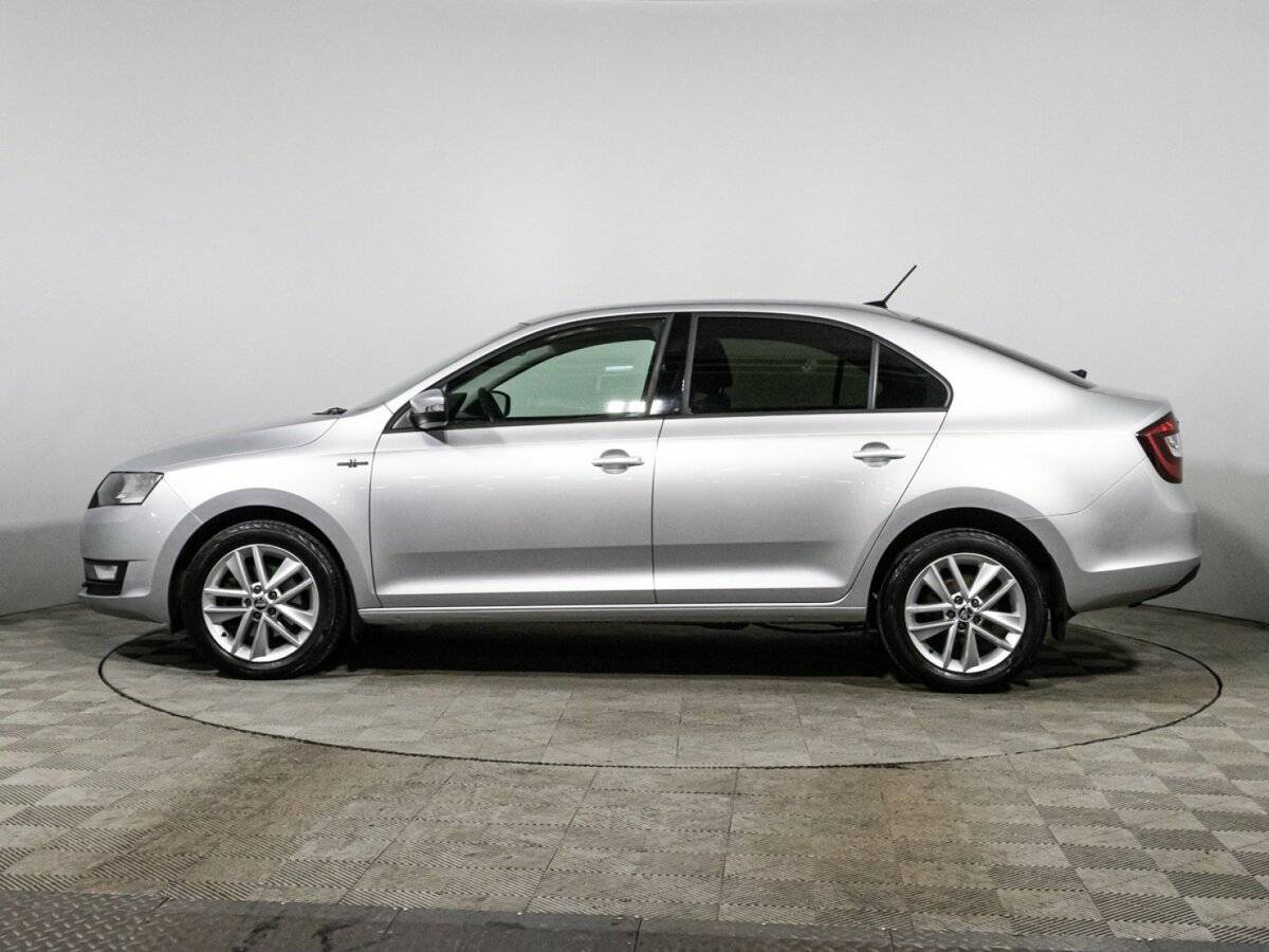 Skoda Rapid с пробегом — 2018 год. Фото: #7