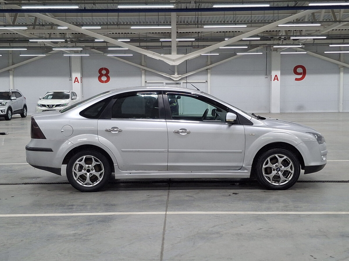 Ford Focus с пробегом — 2005 год. Фото: #3