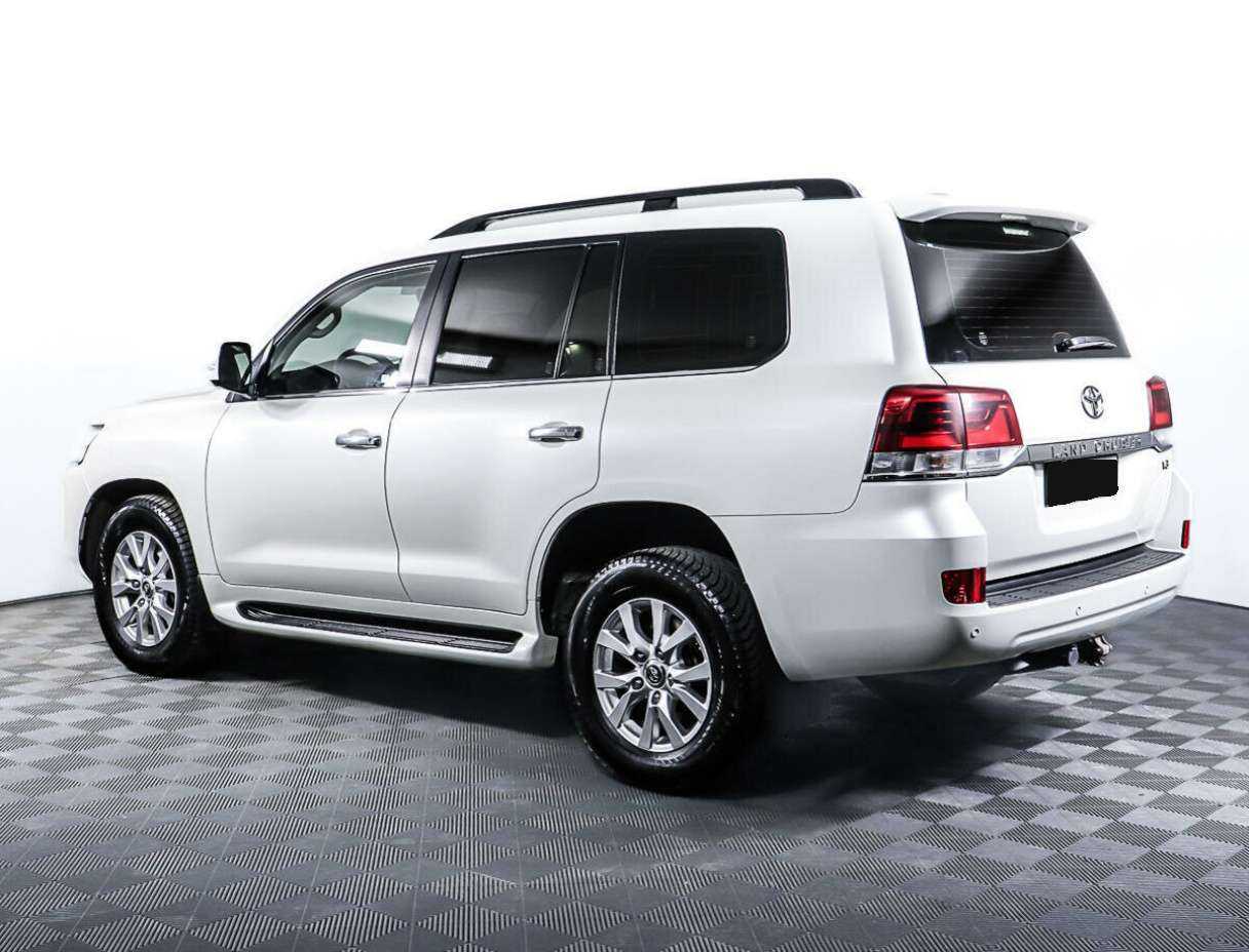 Toyota Land Cruiser с пробегом — 2020 год. Фото: #6