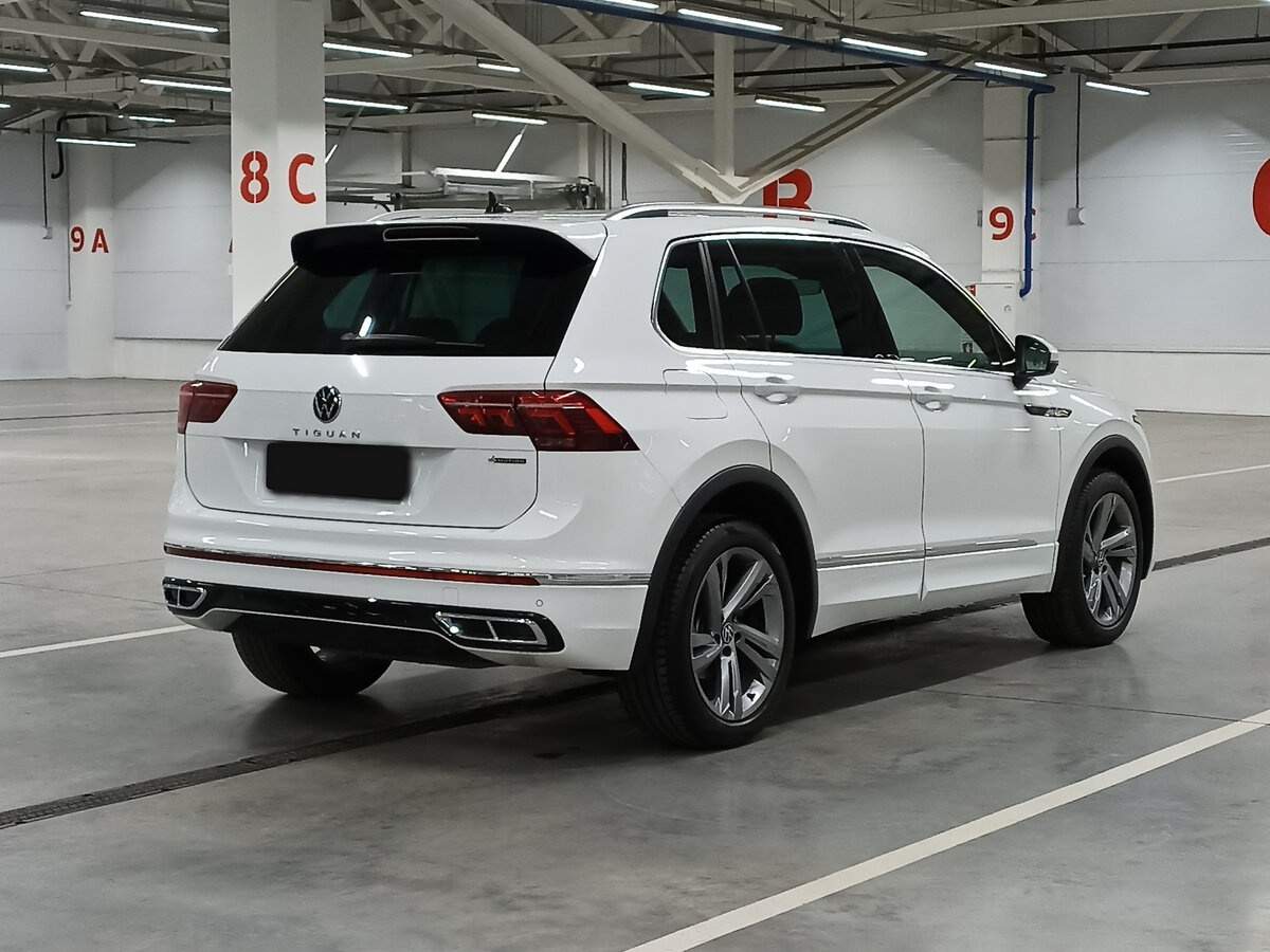 Volkswagen Tiguan с пробегом — 2021 год. Фото: #4