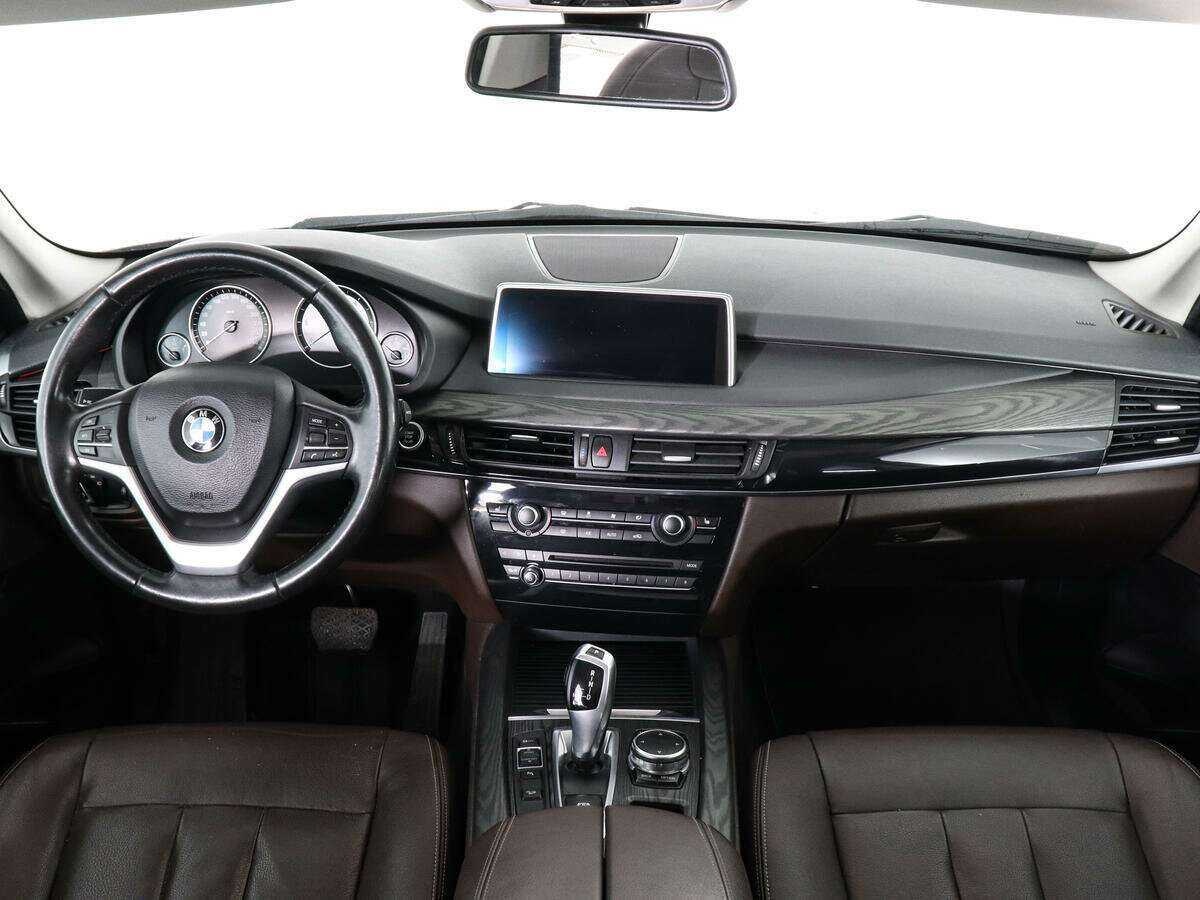 BMW X5 с пробегом — 2016 год. Фото: #6